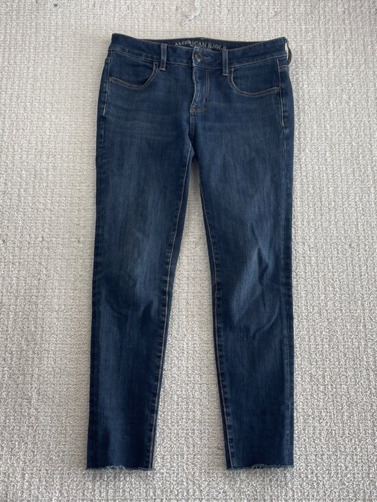 American Eagle Outfitters Denim - American Eagle Women’s Size 6 Super Super Stretch X4 Jegging Jeans Cut-Off Raw